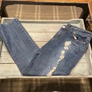 Venus destructive jeans